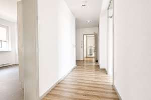 Ein Logenplatz an der Schlei – Exklusive Wohnung in erster Hafenreihe – Die vollständige Adresse der Immobilie erhältst du vom Anbieter., 24376 Kappeln – Vorschaubild 2