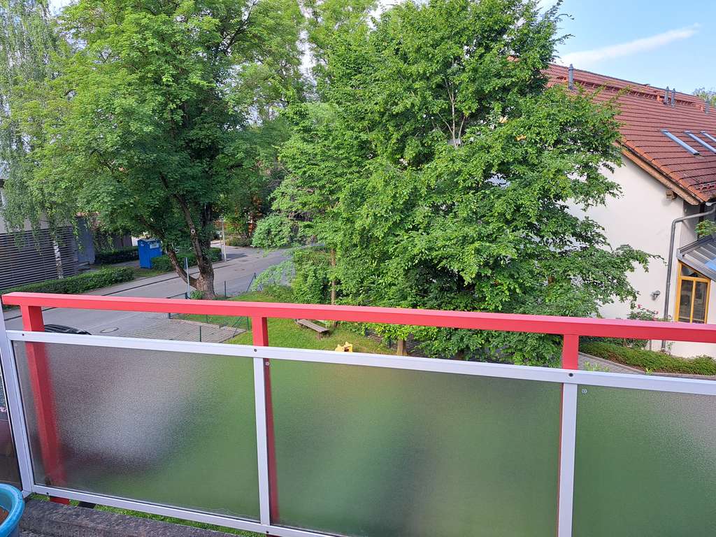 Immobilie in Garching bei München - 2-Zimmer Dachgeschosswohnung mit Südwestbalkon in Garching bei München - Bild 1