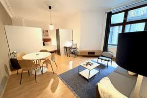 Möblierte 1 Zimmer Wohnung mit Balkon im Prenzlauer Berg - frei ab sofort