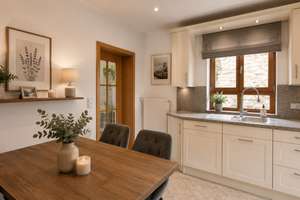 Exklusives Familiendomizil mit Wellnessbereich, Sonnengarten, Garage, 3 Stellplätzen, beste Wohnlage – Die vollständige Adresse der Immobilie erhältst du vom Anbieter., 65191 Bierstadt, Wiesbaden – Vorschaubild 37