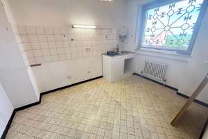Wohnen im Grünen mit Ausblick – gepflegte 2-Zimmer-Wohnung mit Balkon und Tiefgarage! – Die vollständige Adresse der Immobilie erhältst du vom Anbieter., 54296 Mariahof, Trier – Vorschaubild 3