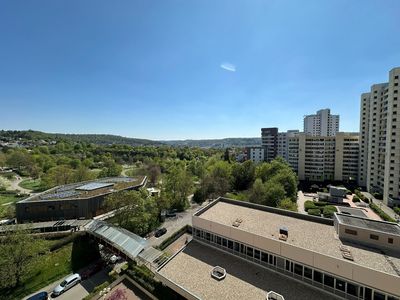 Erstbezug nach Sanierung: Groß, hell, weitsichtig, absolut zentral