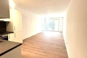 Exklusiver Neubau: 2 Zimmer-Wohnung Balkon überdacht | EBK | Abstellraum | TG – Holbeinstraße 17, 90441 Schweinau, Nürnberg – Vorschaubild 3