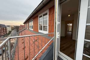 Großzügige, bezugsfreie 3-Zimmer-Maisonette-Dachgeschosswohnung mit Flair im charmanten Altbau! – Kurfürstenstraße 55, 12105 Mariendorf, Berlin – Vorschaubild 22