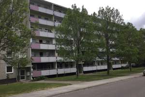 Schöne 3-Raum-Wohnung mit Balkon!