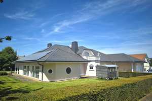 Hochwertige Landhaus-Villa mit Pool und Koi-Teich in sonniger, ruhiger Lage! – Birkenfeld (Kreis) – Vorschaubild 8