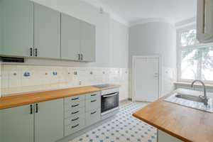 Property thumbnail 8