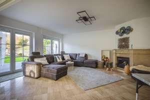 Freistehendes, umfassend modernisiertes Einfamilienhaus mit traumhaftem Garten in Gemmenich – Die vollständige Adresse der Immobilie erhältst du vom Anbieter., 52074 Vaalserquartier, Aachen – Vorschaubild 6