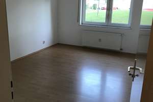 Schöne 3-Zimmer-Wohnung  in Friedrichsdorf-Seulberg | Balkon + Aufzug | EG-HP | 0.4 – 61381 Friedrichsdorf – Vorschaubild 12