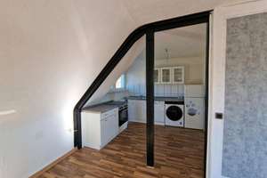 Helle 2-Zimmer Dachgeschosswohnung in Nümbrecht mit Balkon – Die vollständige Adresse der Immobilie erhältst du vom Anbieter., 51588 Nümbrecht – Vorschaubild 9