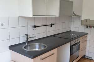 1 ZW mit Küche, Flur, Bad mit Wanne, Keller, renoviert.  – Haugerglacisstraße 8, 97080 Altstadt, Würzburg – Vorschaubild 5