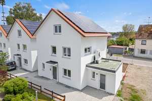 KfW-QNG Neubau! Kurzfristig bezugsfertiges Einfamilienhaus inkl. Carport und Stellplatz – Biberach (Kreis) – Vorschaubild 2