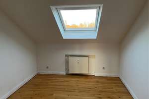 helle Dachgeschosswohnung mit Gartenblick – Ohligser Str. 38, 40764 Langenfeld (Rheinland) – Vorschaubild 12