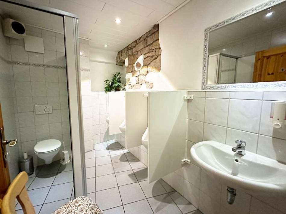 WC Herren