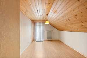Provisionsfrei – Großes, familienfreundliches Haus mit schönem Garten & Sauna in naturnaher Wohnlage – Roth (Kreis) – Vorschaubild 16