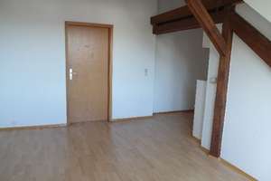 Gemütliche große helle 2 Zimmer Wohnung in einer beliebten Straße mit Einbauküche und Garten! – Die vollständige Adresse der Immobilie erhältst du vom Anbieter., 30455 Badenstedt, Hannover – Vorschaubild 2