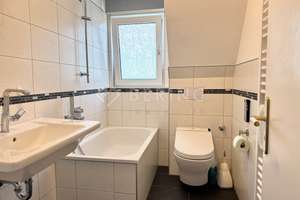MODERNISIERTES EINFAMILIENHAUS IN TOP LAGE  I  SIEGEN - SEELBACH – Die vollständige Adresse der Immobilie erhältst du vom Anbieter., 57072 Seelbach, Siegen – Vorschaubild 25