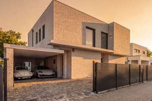 Architektur trifft Eleganz | Exklusive Stadtvilla in Stahnsdorf