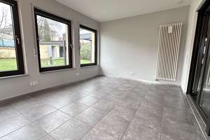 Top-gepflegtes Mehrgenerationenhaus mit separaten Zugängen und Loggia – Die vollständige Adresse der Immobilie erhältst du vom Anbieter., 66877 Ramstein-Miesenbach – Vorschaubild 5