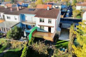 Charmantes Reihenendhaus mit viel Platz und Gartenparadies in Landau – Die vollständige Adresse der Immobilie erhältst du vom Anbieter., 76829 Landau, Landau in der Pfalz – Vorschaubild 2