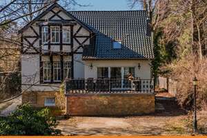 Historische Offiziersvilla trifft modernen Neubau – zwei Häuser mit vielseitigen Möglichkeiten – Die vollständige Adresse der Immobilie erhältst du vom Anbieter., 15806 Zossen – Vorschaubild 1
