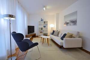 Nähe Gärtnerplatz: Möblierte 3,5 Zimmer Design. Wohnung mit Süd-West-Balkon, grüner Innenhof, Keller
