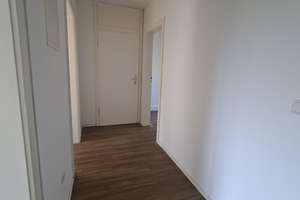 2-Zimmer-Wohnung mit Balkon in Düsseldorf – 40470 Mörsenbroich, Düsseldorf – Vorschaubild 3
