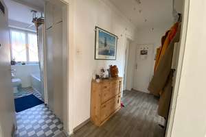 Sonnige Altbauwohnung im Regensburger Osten