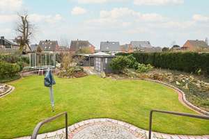 Charmantes Ein- bis Zweifamilienhaus mit Entwicklungspotenzial und großem Garten! – Die vollständige Adresse der Immobilie erhältst du vom Anbieter., 48282 Emsdetten – Vorschaubild 2
