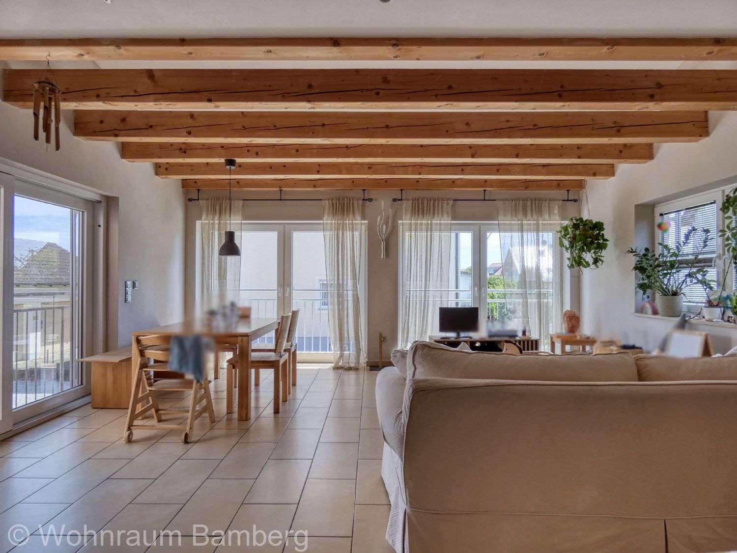 Immobilie in Memmelsdorf - Umfangreich saniertes Wohnhaus mit ca. 260 m² Wohnfläche in ruhiger Ortsrandlage - Memmelsdorf - OT - Bild 5