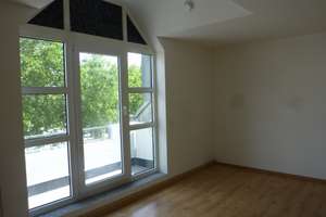 ++Traumhafte DG 2-Zimmer Wohnung im beliebeten Wi-Dotzheim – Aunelstraße 2, 65199 Dotzheim, Wiesbaden – Vorschaubild 6