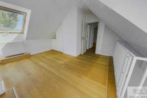 Modernisierte Maisonette-Wohnung zur Miete in Düsseldorf Benrath – Rayak Immobilien, Ihr Makler für  – 40599 Hassels, Düsseldorf – Vorschaubild 9