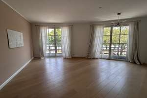 Rheinblick, Terrasse, lichtdurchflutet: luxuriöse 3-Zimmer-Wohnung in Köln-Marienburg – An der Alteburger Mühle 16, 50968 Marienburg, Köln – Vorschaubild 3