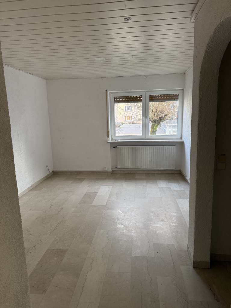 Immobilie in Hagenbach - Geräumiges 7-Zimmer Haus in Hagenbach mit Garten - Bild 4