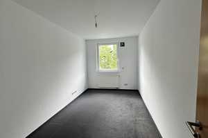 Sofort verfügbar - Mehrfamilienhaus/Generationenhaus mit 4 Wohnungen in einem ruhigen Wohngebiet – Calw (Kreis) – Vorschaubild 22