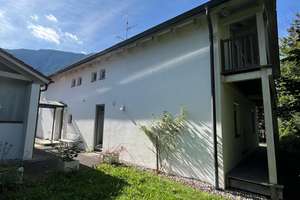 Einfamilienhaus mit großem Grundstück und wunderschönem Bergpanorama im Erbbaurecht zu vergeben! – Maria-Ward-Straße 6, 82441 Ohlstadt – Vorschaubild 3