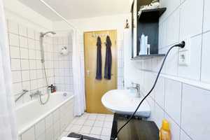 Property thumbnail 11