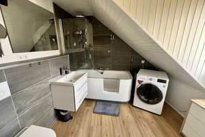 Exklusive 3-Zimmer-Wohnung in Flingern-Süd mit Dachterrasse, Aufzug & Weitblick – An der Icklack 30, 40233 Flingern Süd, Düsseldorf – Vorschaubild 14