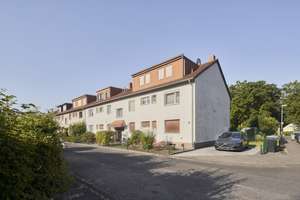 Lichtdurchflutete großzügige Eigentumswohnung mit Südwestloggia und Garage in Wahnheide – Die vollständige Adresse der Immobilie erhältst du vom Anbieter., 51147 Wahnheide, Köln – Vorschaubild 3