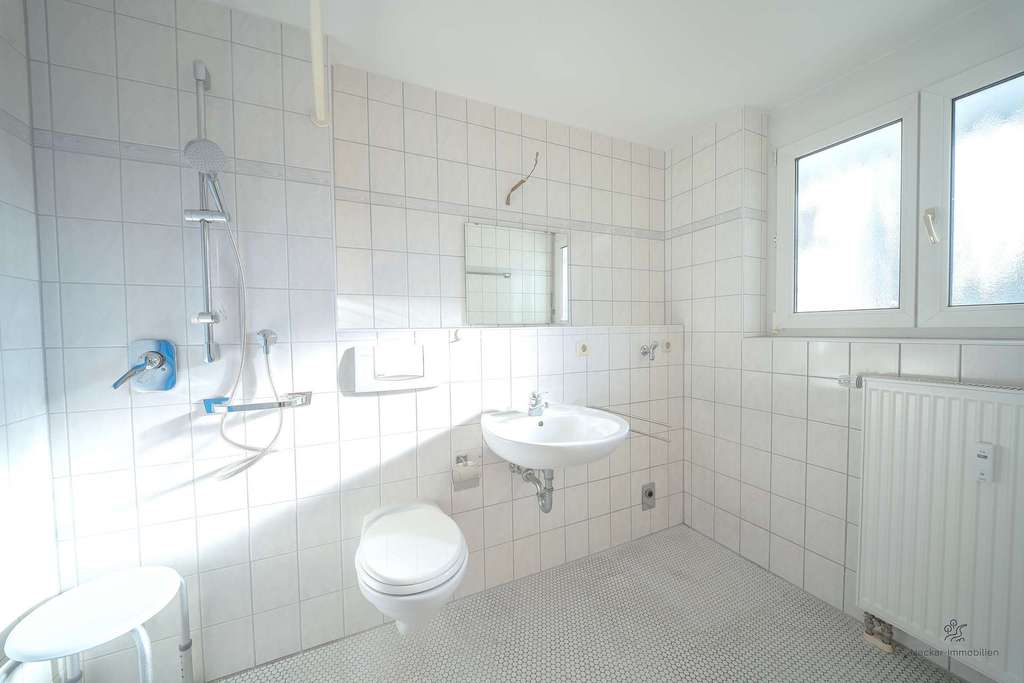 Immobilie in Welzheim - Barrierefrei wohnen mit Gartenanteil – frisch saniert & sofort bezugsfertig - Bild 4