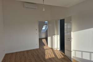 Exklusiver Dachgeschossausbau 2026 mit Klimaanlage & traumhafter Dachterrasse – 40237 Düsseltal, Düsseldorf – Vorschaubild 10