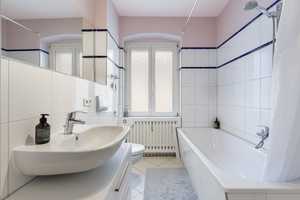 Modernes 1-Zimmer-Apartment im Herzen Berlins – Stilvoll renoviert mit hochwertiger Einbauküche – Berlin – Vorschaubild 10
