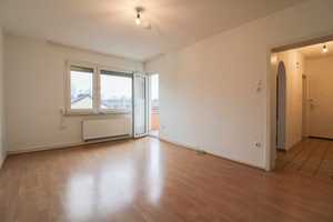 Helle 2-Zi.-ETW mit Balkon in zentraler Lage – Oberhausen – Vorschaubild 1
