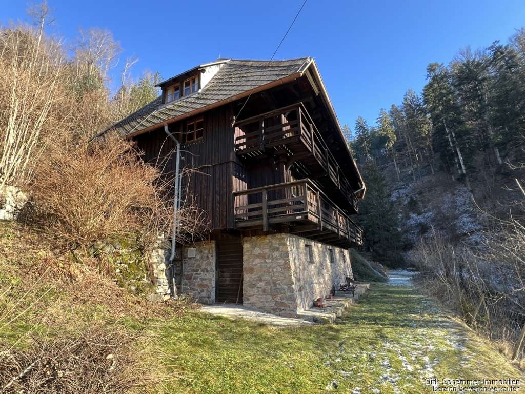 Immobilie in Buchenbach - Erbbaurecht, ein Unikat inmitten der Natur - Bild 1