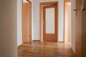 Attraktive 3-Raumwohnung sucht neuen Mieter – Fröbelstraße 17, 39110 Magdeburg – Vorschaubild 2