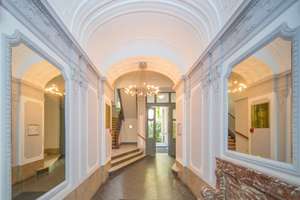 Zwischen Ku'Damm und Mommsen: 6-Zimmer-Altbau mit Balkon EBK u. Aufzug – Wielandstraße 18, 10629 Charlottenburg, Berlin – Vorschaubild 8