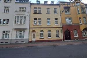  3-Zimmer-Wohnung mit Einbauküche in Krefeld – Gutenbergstraße 117, 47803 Kempener Feld/Baackeshof, Krefeld – Vorschaubild 8