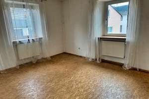 Charmantes Bruchsteinhaus mit Nebengebäude und Scheune - Wohnen in Kattenes – Die vollständige Adresse der Immobilie erhältst du vom Anbieter., 56332 Löf – Vorschaubild 7