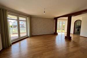 Bremerhaven // Wohnen am Speckenbütteler Park – 3-Zimmer-Wohnung mit zwei Balkonen – Die vollständige Adresse der Immobilie erhältst du vom Anbieter., 27580 Lehe, Bremerhaven – Vorschaubild 3