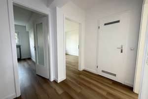 Frisch renovierte 2-Zimmer-Wohnung mit Küche + Balkon in Köln-Wahnheide, bezugsfrei ab sofort – Neue Heide 5, 51147 Wahnheide, Köln – Vorschaubild 17